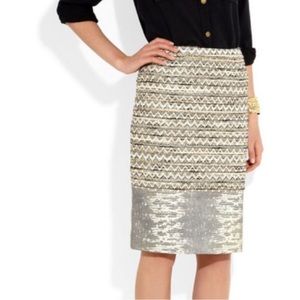 TORY BURCH
Tweed Pattern Knee-Length Skirt
Size: M | US 8